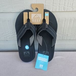 Reef Element TQT Bottle Opener Flip Flop Sandals Men SZ 9 Black Slip-On